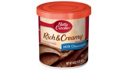 Betty Crocker Frosting Rich & Creamy Milk Chocolate 16oz (453g)
